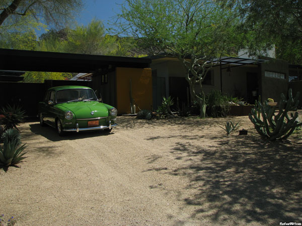 The Buck Residence on the Modern Phoenix Hometour 2011