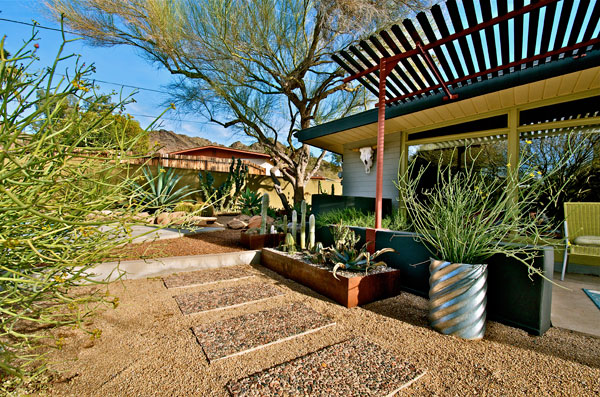 The Buck Residence on the Modern Phoenix Hometour 2011