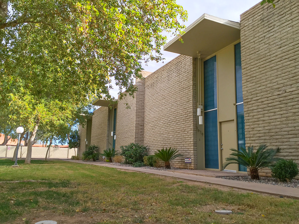 Gould & Hernandez Residence at Roman Roads  on the 2016 Modern Phoenix Home Tour