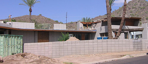 A modern home whose designer is unknown in Sunnyslope