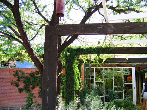 The Rubenstein Residence designed by William Wilde, AIA on the Tucson AIA Modernism Home Tour 2005