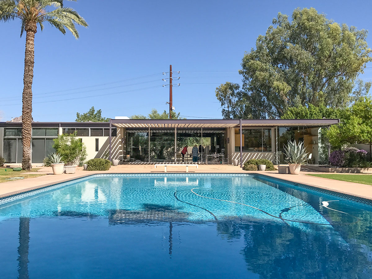 driggs-residence-by-al-beadle-driggs-concrete-finishes-california-living-modern-exterior-mid