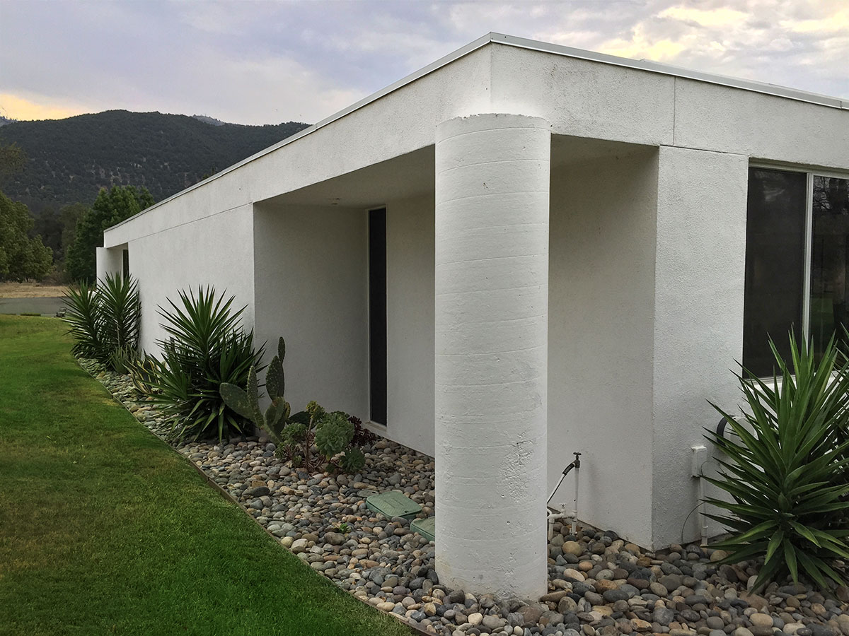 Kramlich House by Al Beadle in Pauma Valley, California