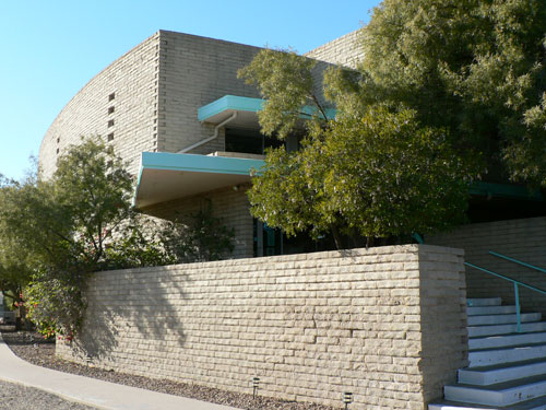 Unitarian Universalist church designed by Blaine Drake in Phoenix