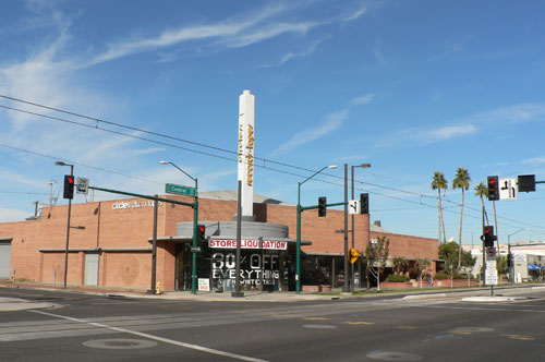 Stewart Motor Company aka Circles Records aka Circles Discs and Tapes in Phoenix