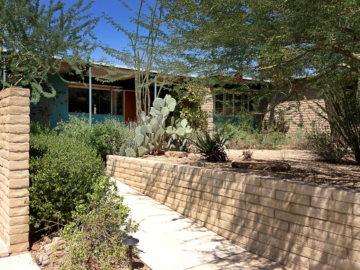 Manker House by Blaine Drake in Paradise Valley Arizona