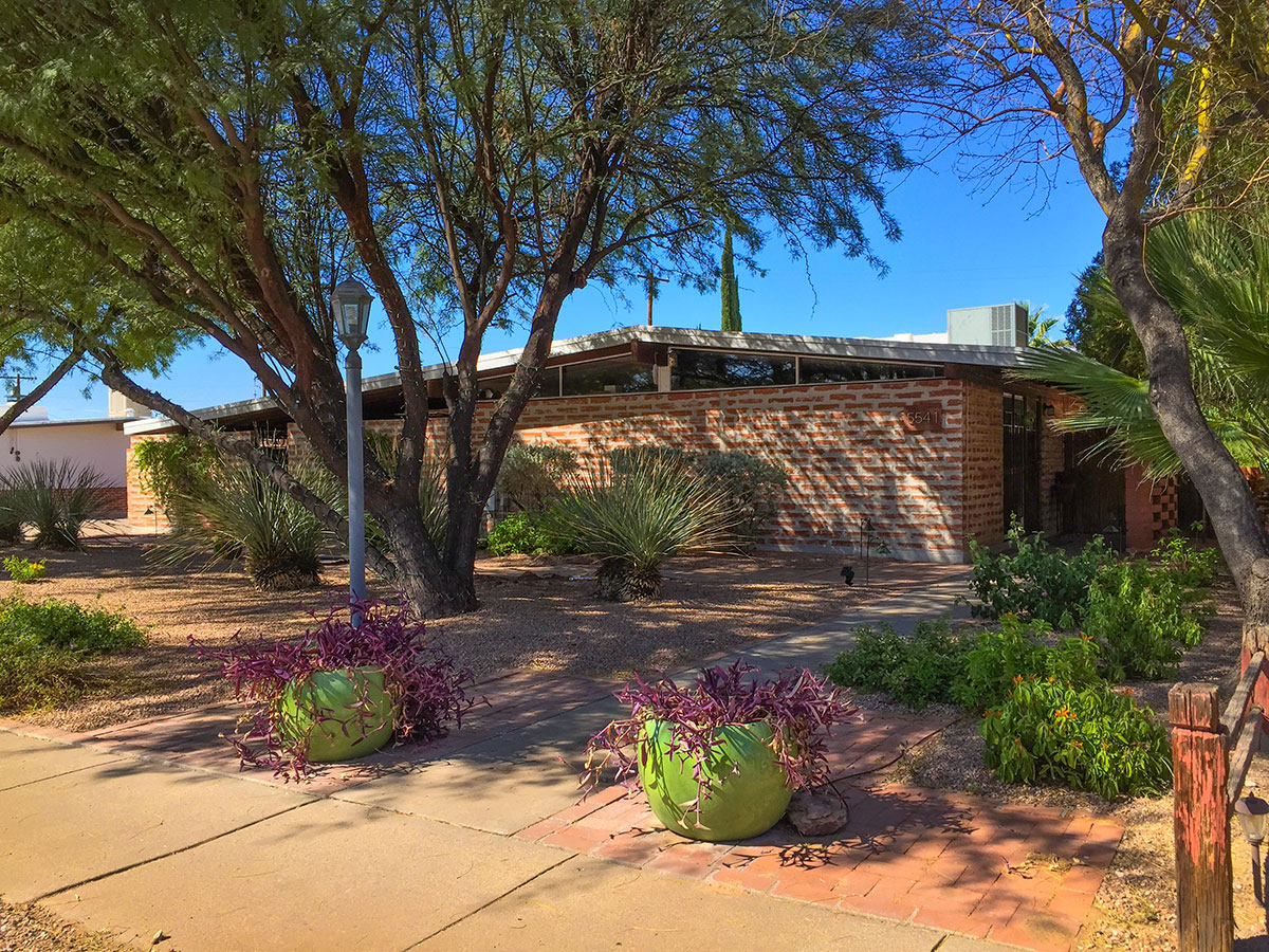 Carlos Terrace homes by Ralph Haver for Cheuvront in Tucson