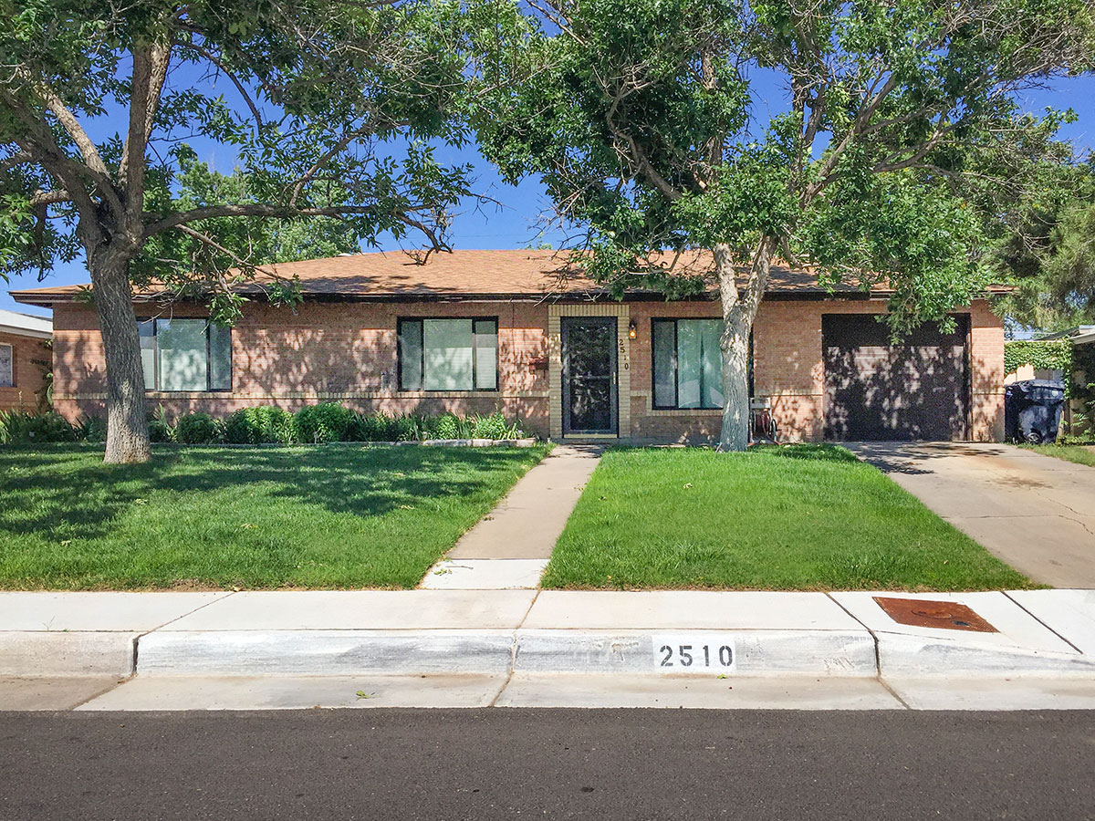 Hoffmantown in Albuquerque by Ralph Haver AIA