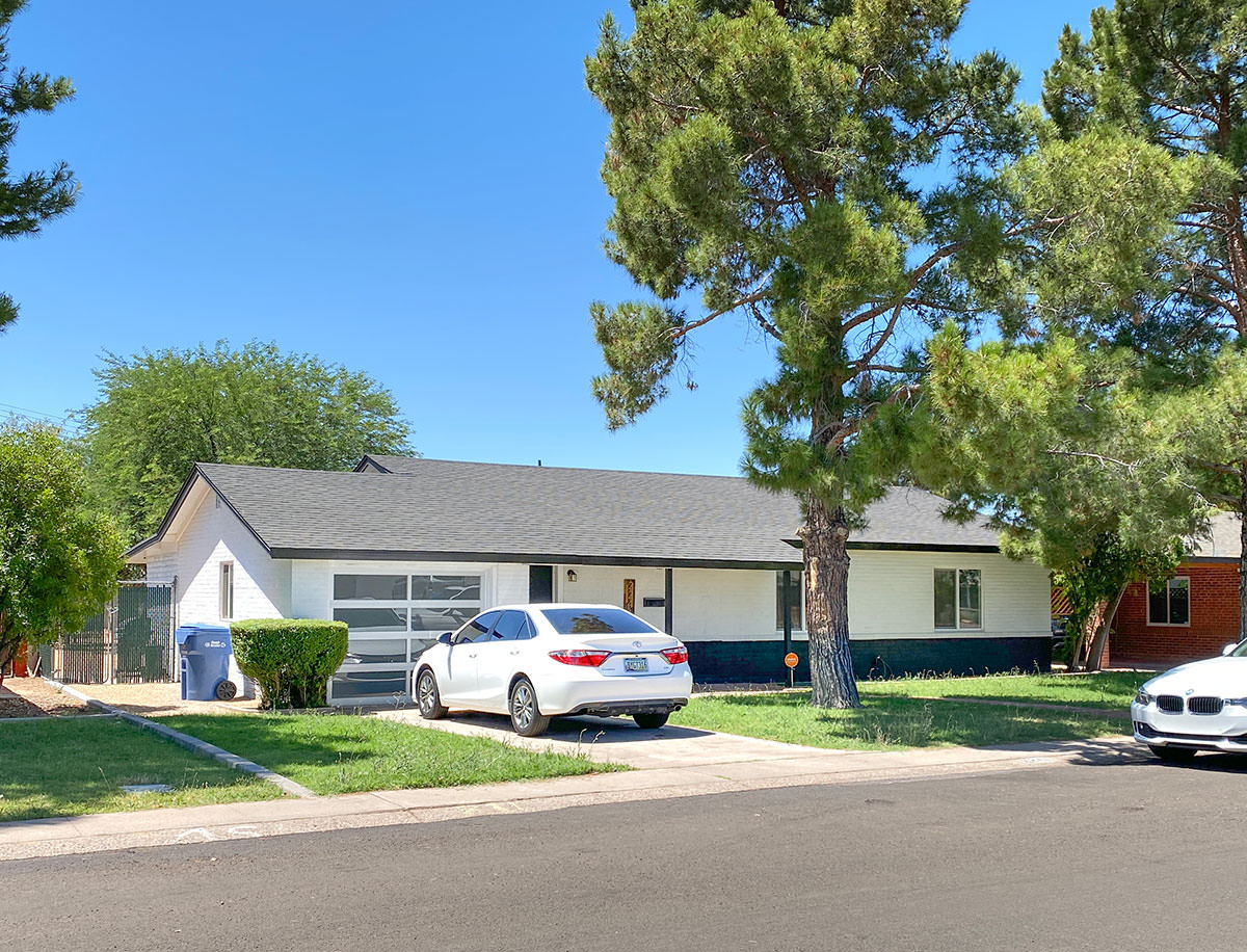 Manana Vista Home by Ralph Haver in Phoenix