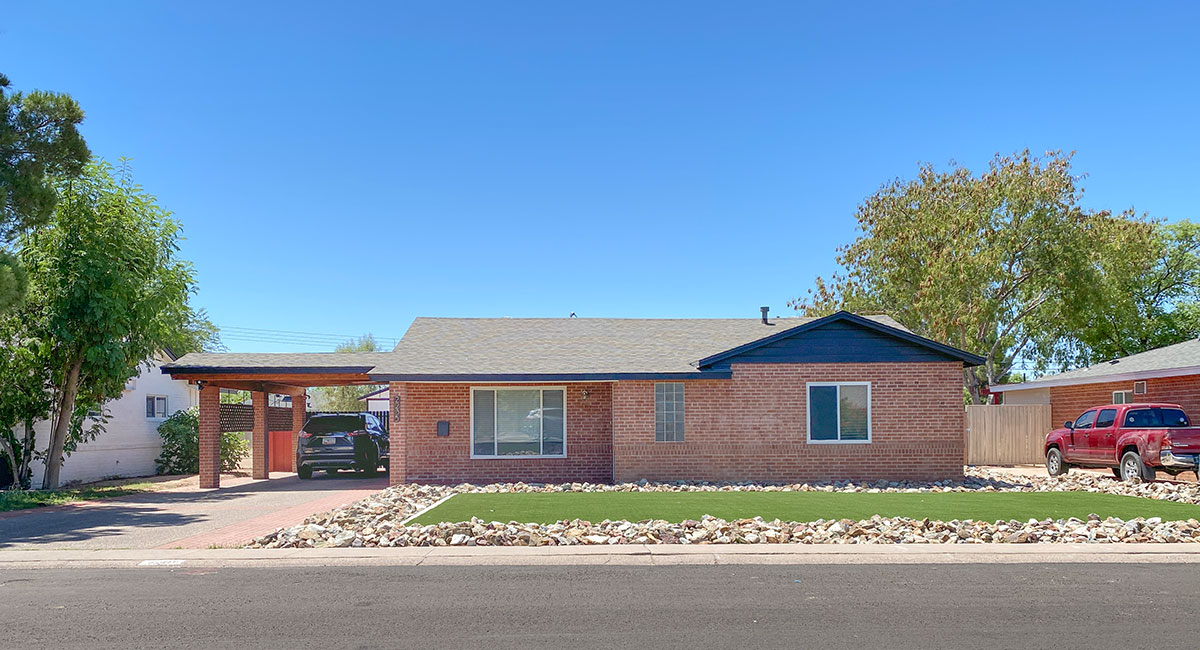 Manana Vista Home by Ralph Haver in Phoenix