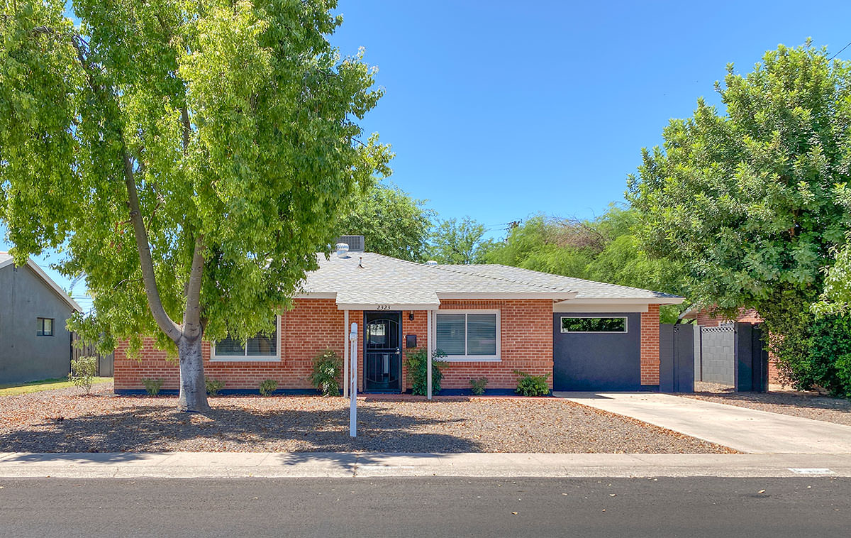 Manana Vista Home by Ralph Haver in Phoenix