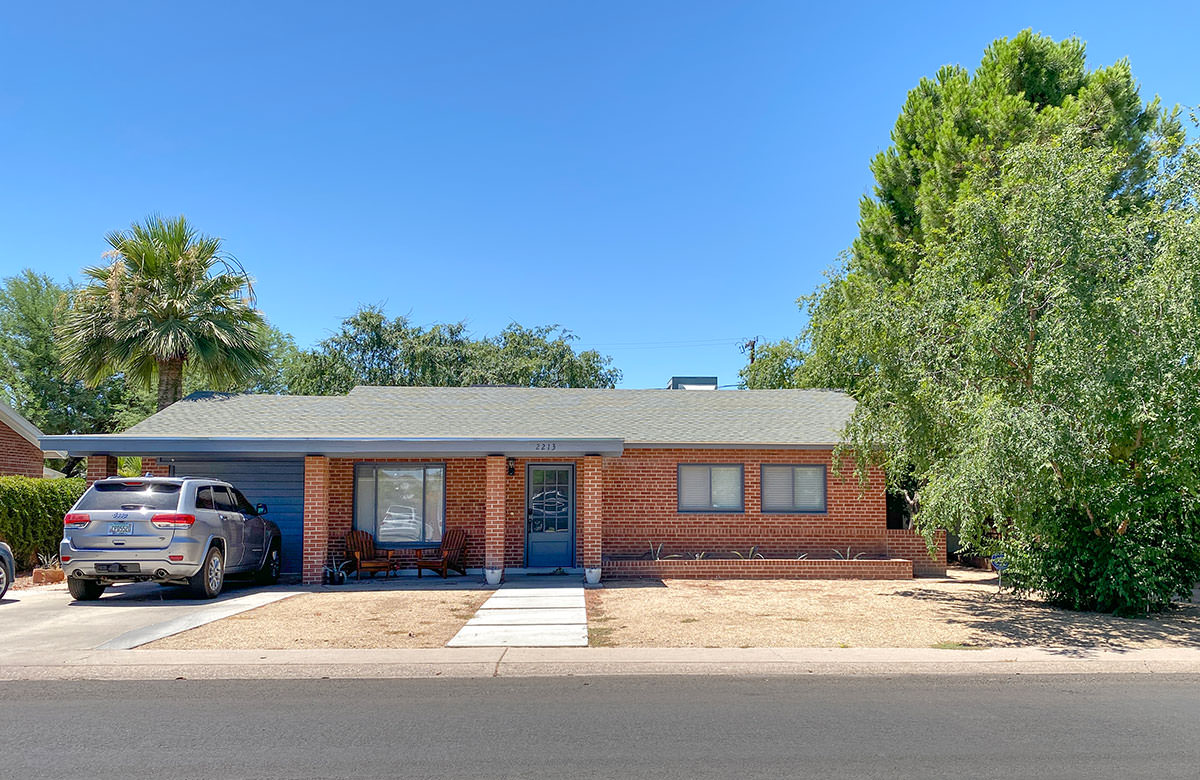 Manana Vista Home by Ralph Haver in Phoenix