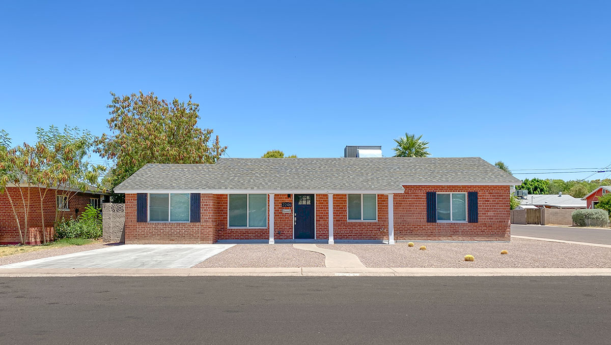 Manana Vista Home by Ralph Haver in Phoenix