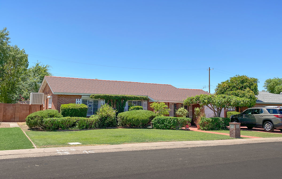 Manana Vista Home by Ralph Haver in Phoenix