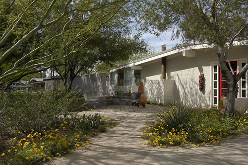 The Mather + Dye Residence on the Modern Phoenix Hometour 2007