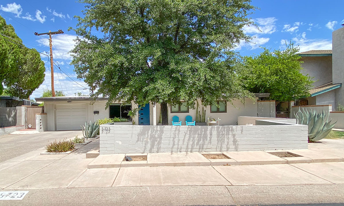 Mayfair Manor tract home by Ralph Haver AIA in Phoenix Arizona