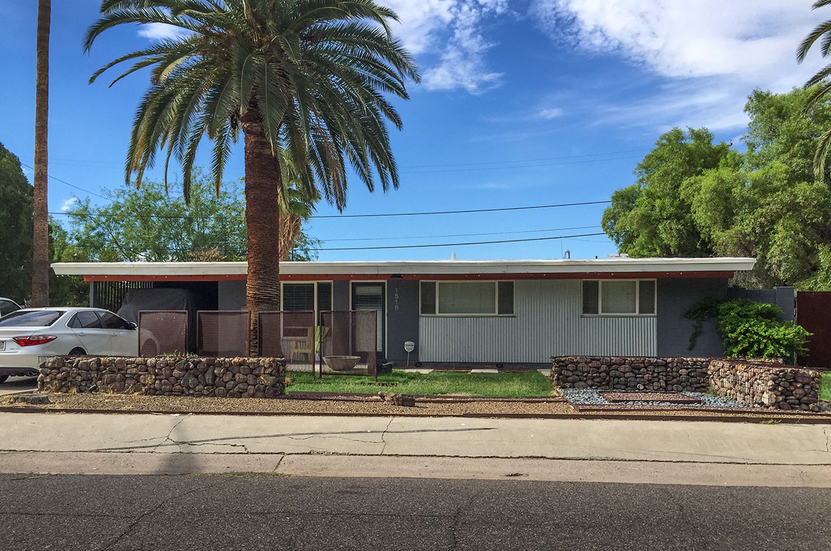 Mayfair Manor tract home by Ralph Haver AIA in Phoenix Arizona