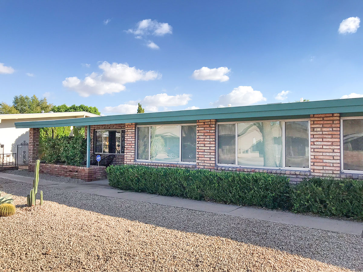 Pueblo Bonita Triplex by Haver Nunn and Collamer in Phoenix Arizona