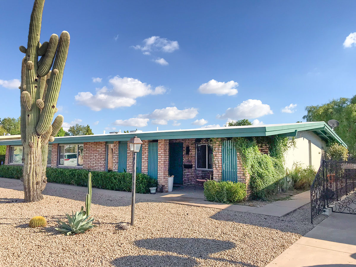Pueblo Bonita Triplex by Haver Nunn and Collamer in Phoenix Arizona