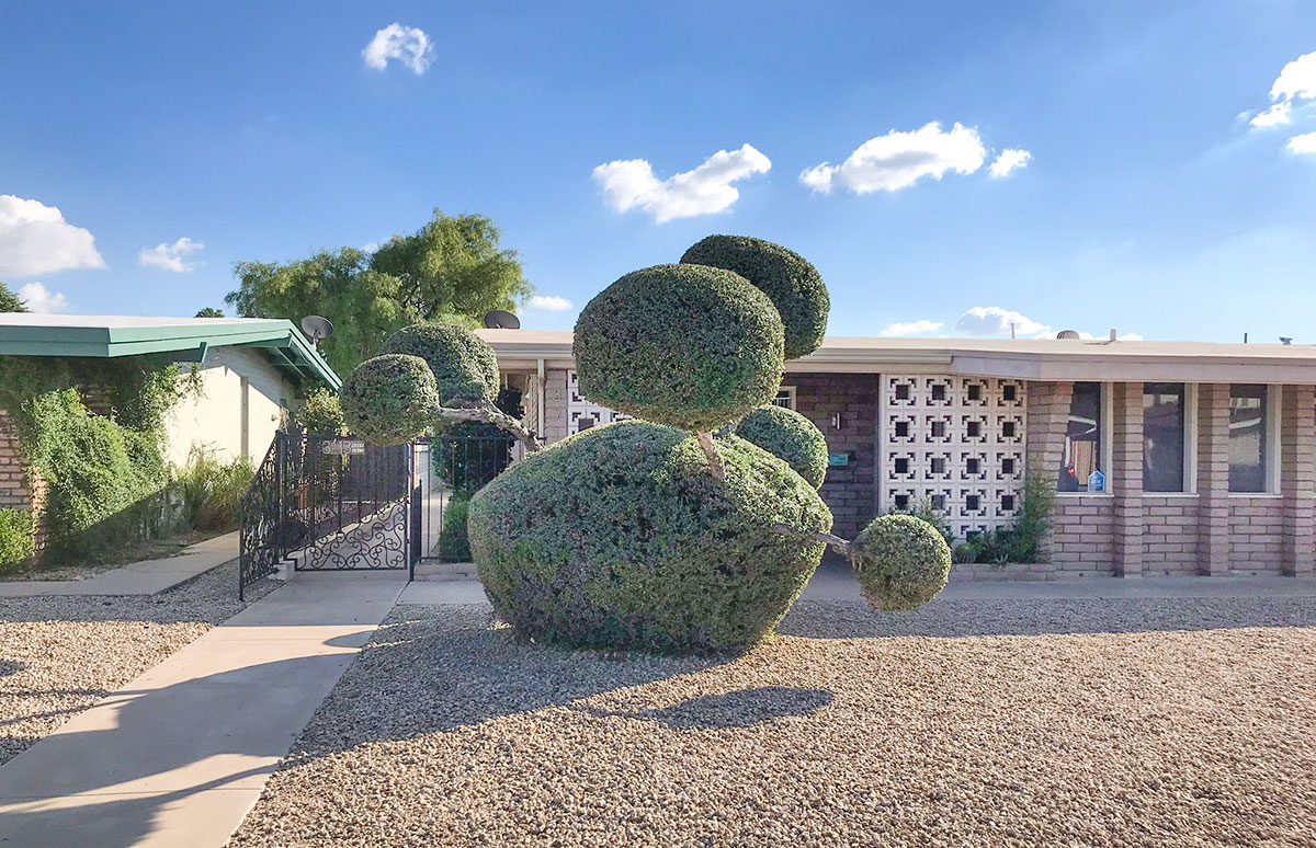 Pueblo Bonita Triplex by Haver Nunn and Collamer in Phoenix Arizona