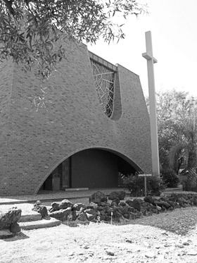 Paradise Valley United Methodist Church designed by Ralph Haver