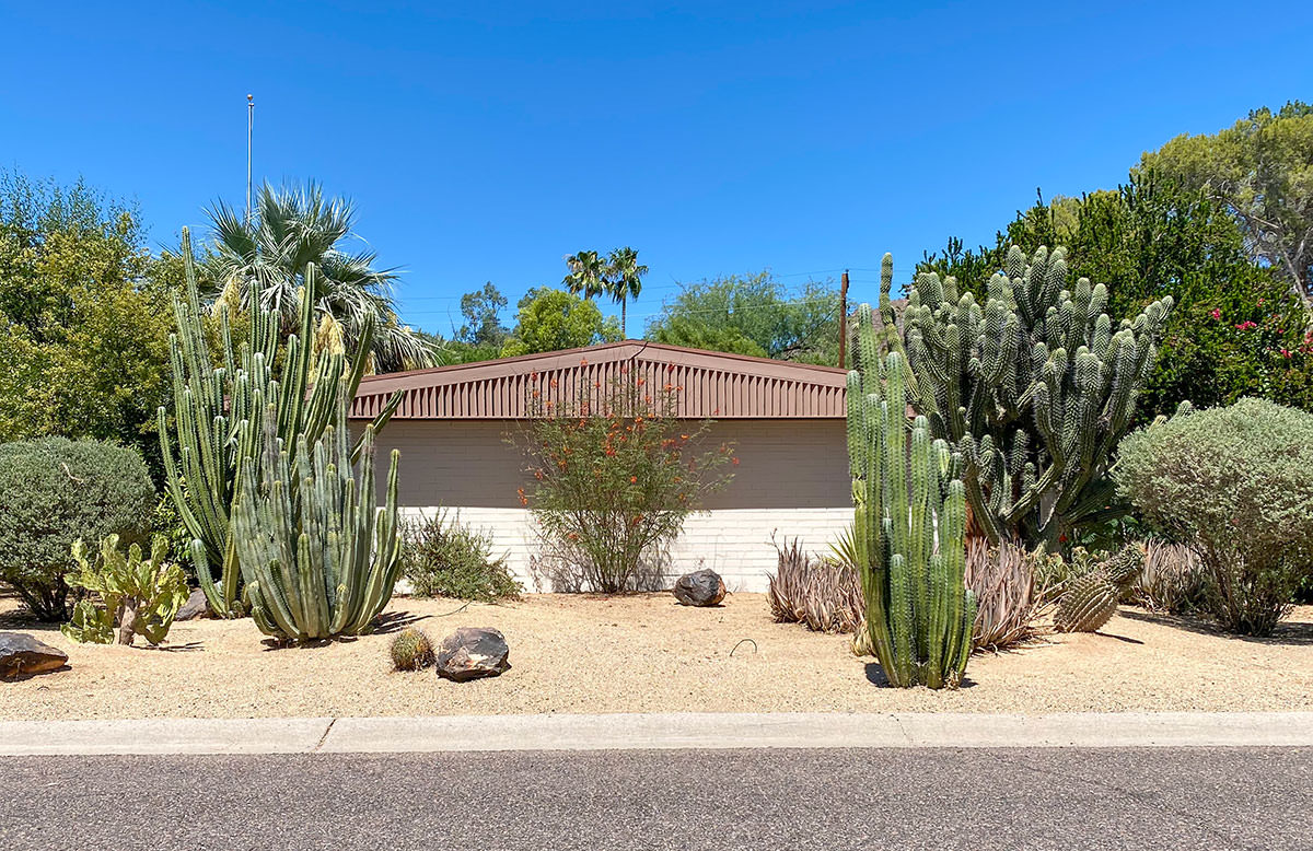 Regents Park Princess home by Ralph Haver in Phoenix