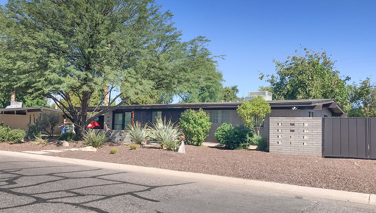 Starlite Vista home by Ralph Haver in Phoenix Arizona