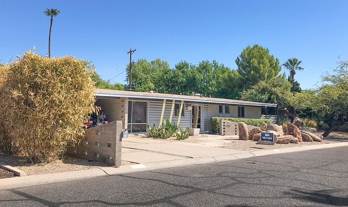 Starlite Vista home by Ralph Haver in Phoenix Arizona