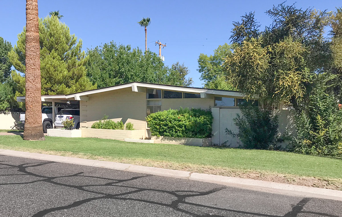 Starlite Vista home by Ralph Haver in Phoenix Arizona