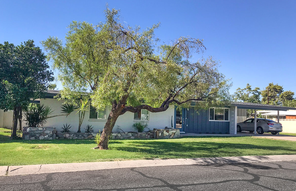 Starlite Vista home by Ralph Haver in Phoenix Arizona