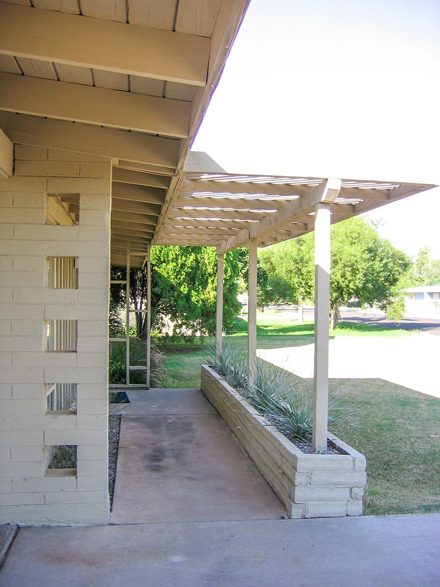 Starlite Vista home by Ralph Haver in Phoenix Arizona