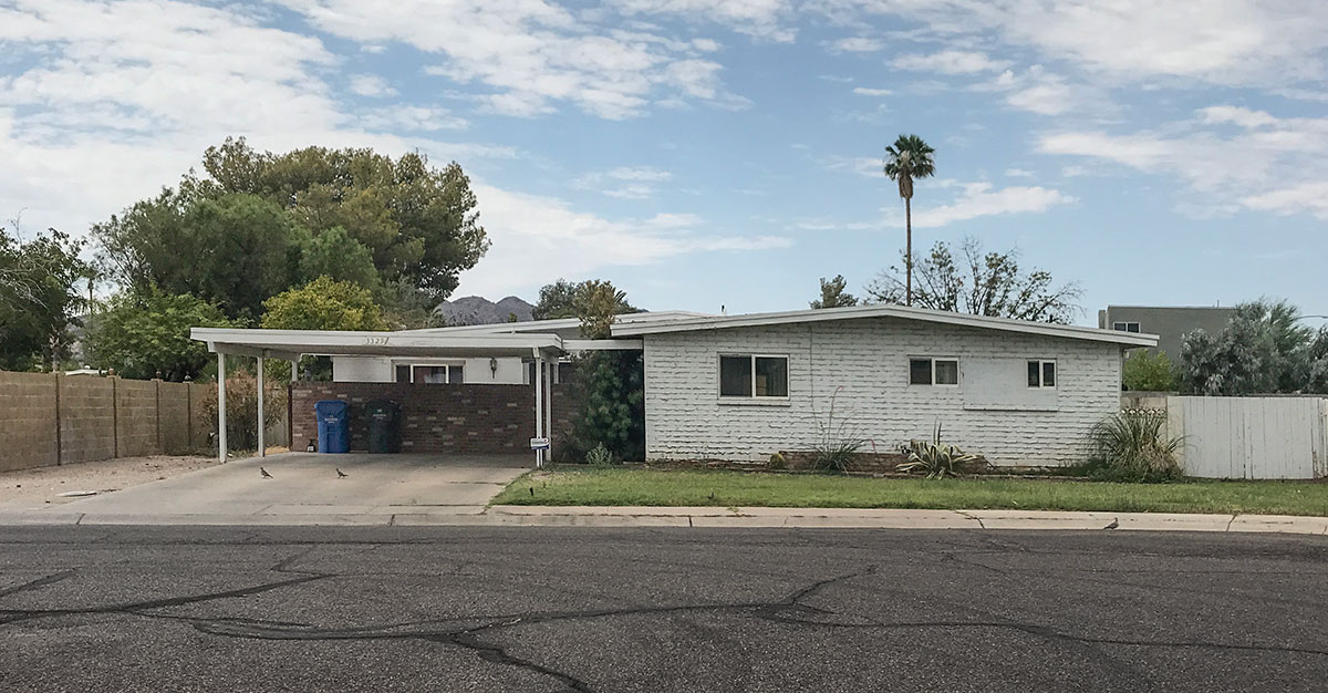 Town and Country Paradise homes by Ralph Haver with Fred Woodward in North Phoenix