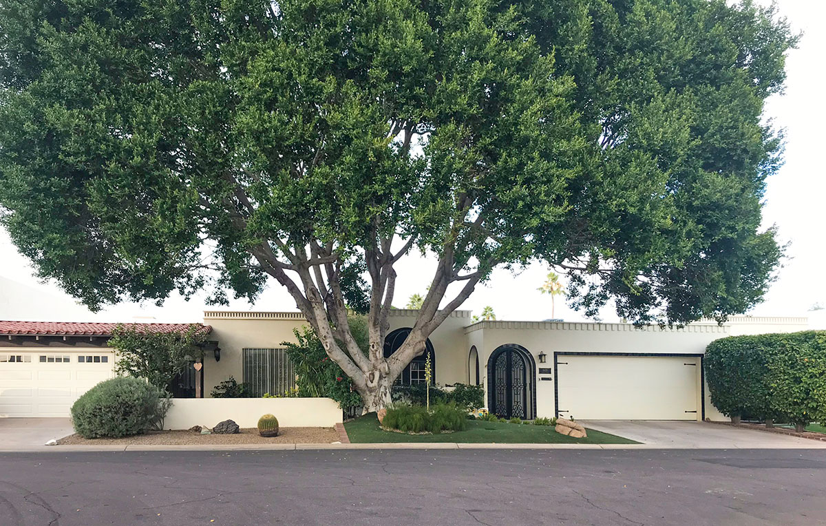 Villa D'Este by Haver Nunn and Jenson for Del Trailor in Scottsdale