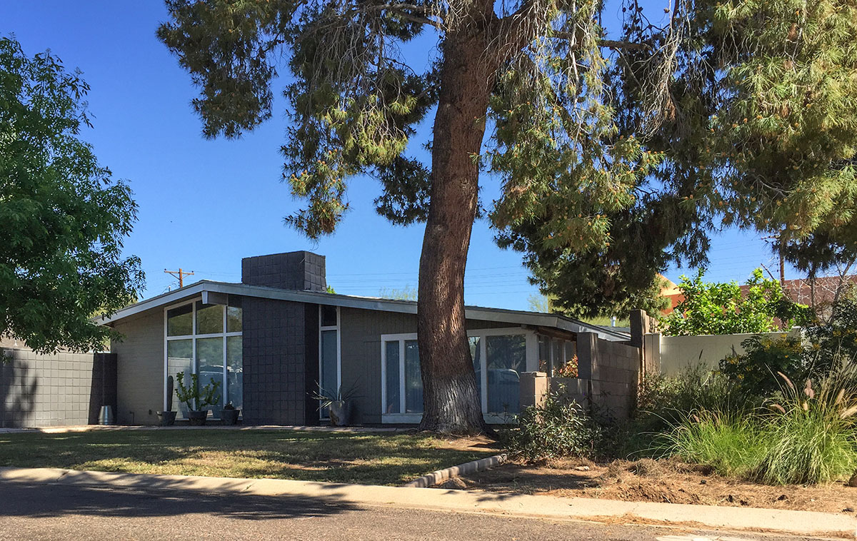 Home in Windemere, Phoenix, Arizona by architect Ralph Haver AIA