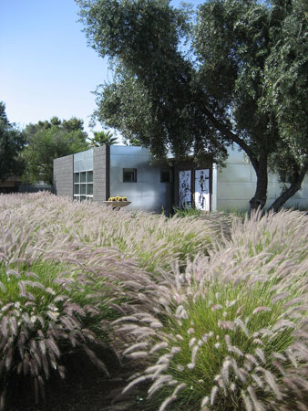 The Fernandes Residence on the Modern Phoenix Home Tour 2006