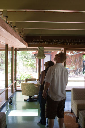 The F.M. Guirey Residence on the Modern Phoenix Hometour 2009