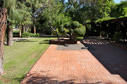 The F.M. Guirey Residence on the Modern Phoenix Hometour 2009