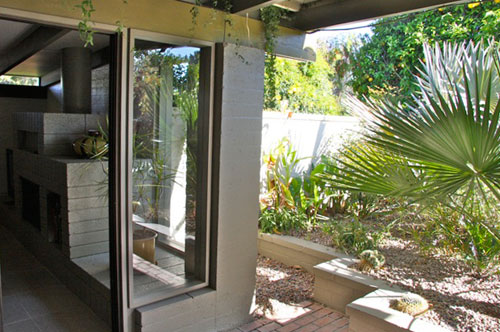 The Hobza + Bageant Residence on the Modern Phoenix Hometour 2009