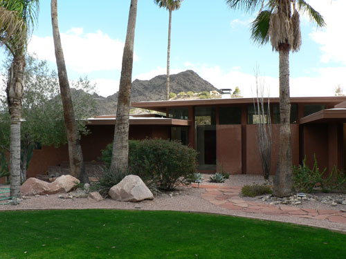 Mystery on Quartz Mountain on the Modern Phoenix Hometour 2009