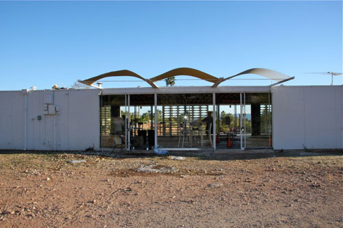 The White Gates Residence on the Modern Phoenix Hometour 2009