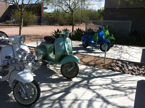 The Martin Residence on the Modern Phoenix Hometour 2012