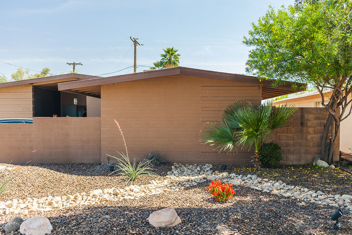 Bluebell House in Papago Gardens, North Tempe on the Modern Phoenix Home Tour 2015 in South Scottsdale