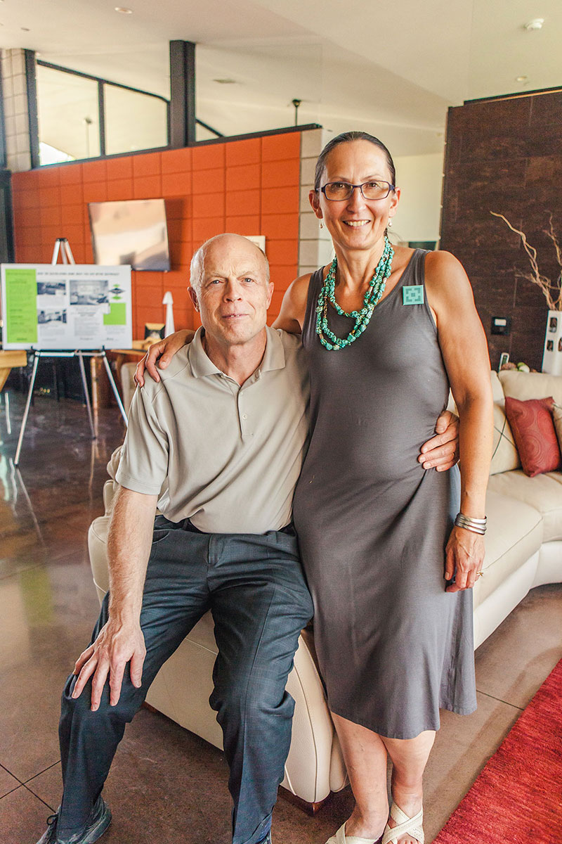 Electri-Living Home by D.D. Castleberry in Sherwood Heights on the Modern Phoenix Home Tour 2015 in South Scottsdale