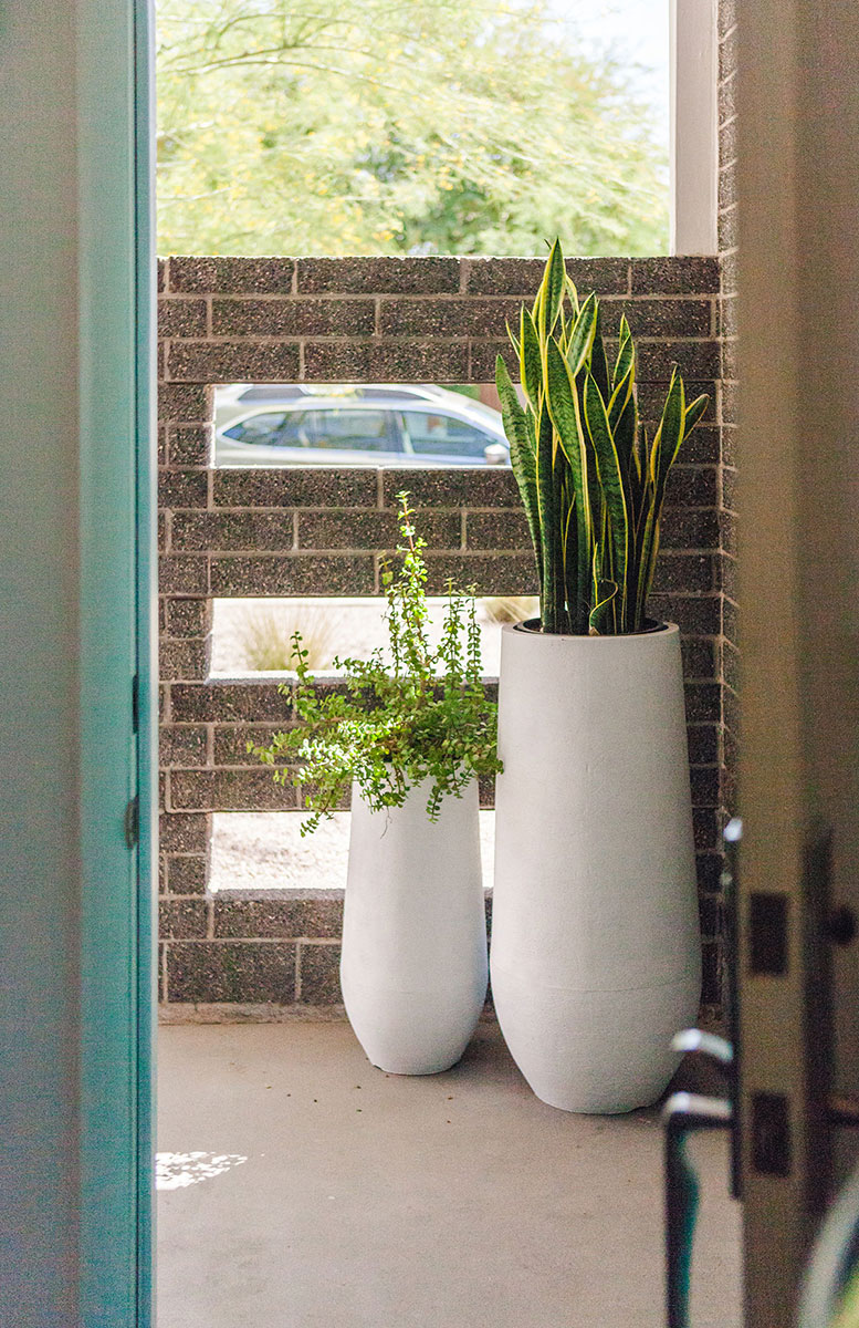 Miret Retreat in South Scottsdale on the Modern Phoenix Home Tour 2015