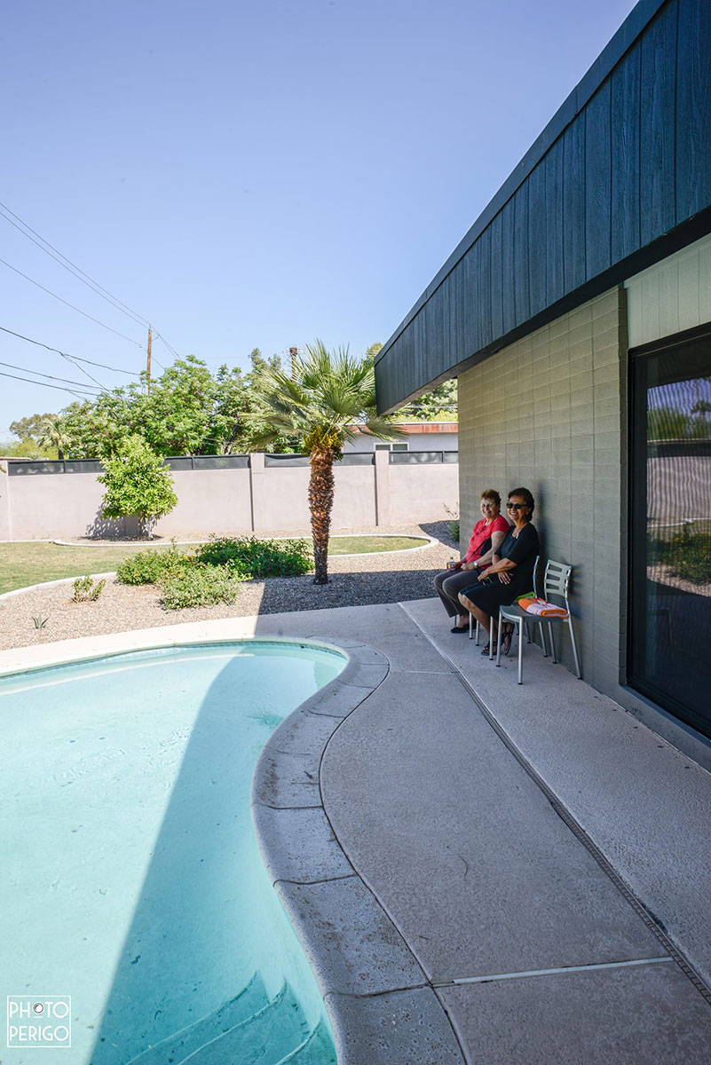 People on the 2017 Modern Phoenix Home Tour