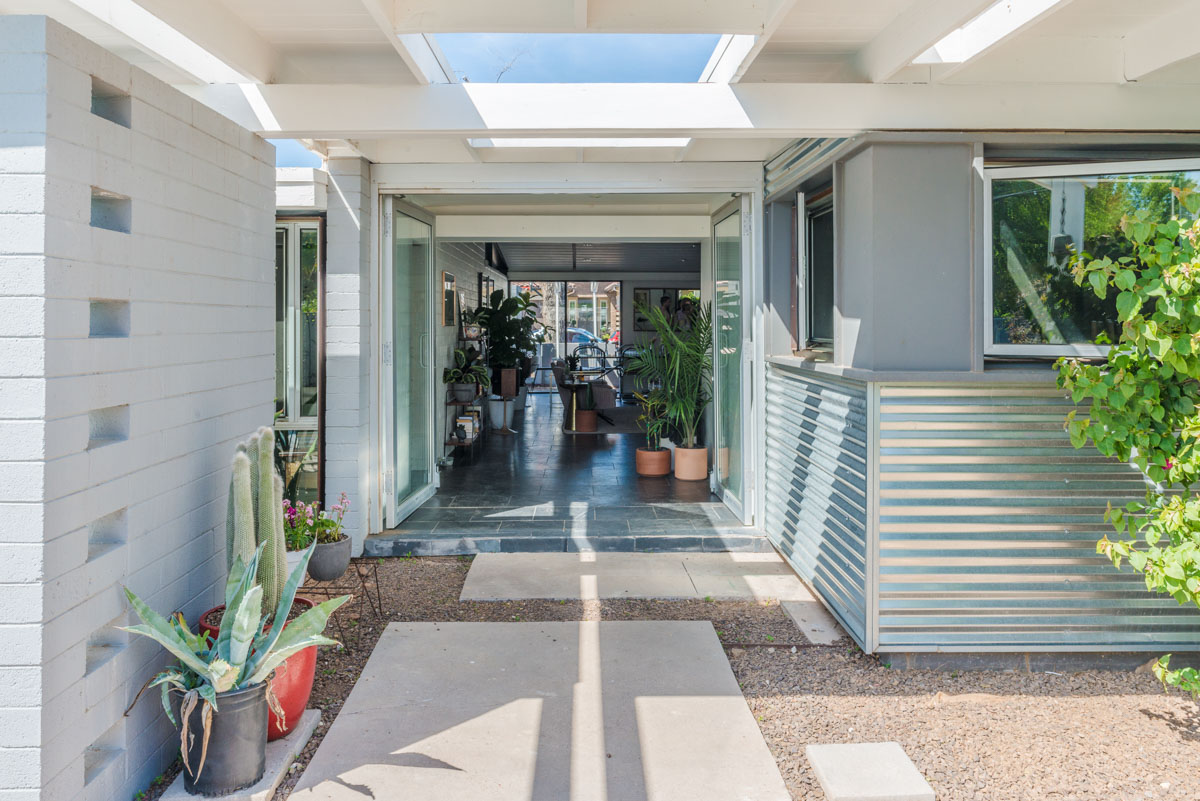 The Lorna House on the 2019 Modern Phoenix Home Tour