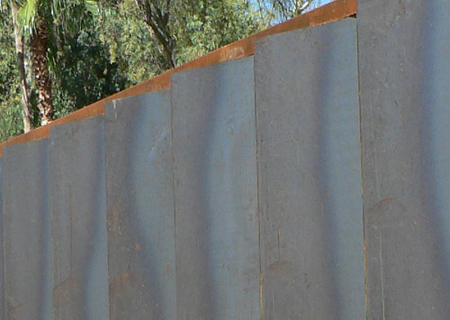 Modern metal fences in Phoenix Arizona