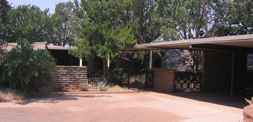 Homes along Madole Drive in Sedona designed by Howard Madole