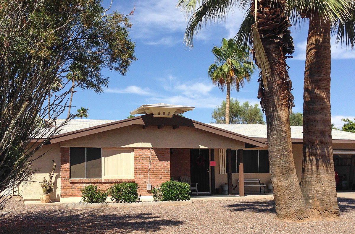 Home in Country Club Estates, Mesa, Arizona