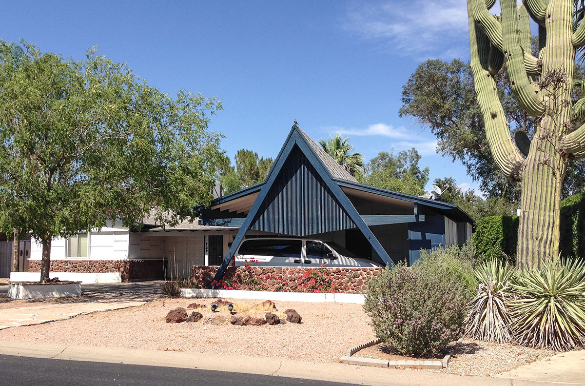 Home in Country Club Estates, Mesa, Arizona